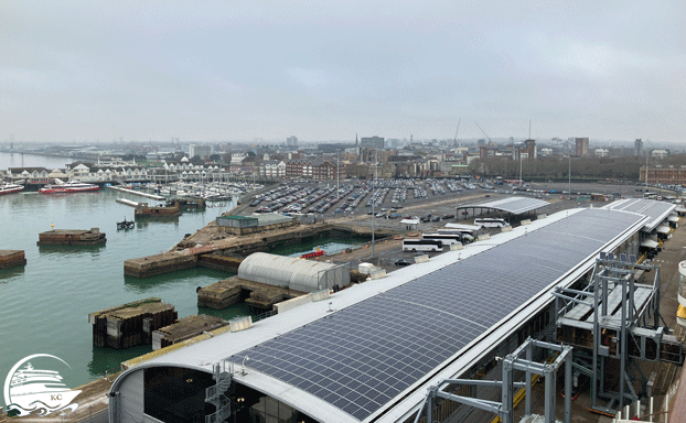 Southampton Kreuzfahrtterminal AIDA Metropolen ab Hamburg - Southampton / London