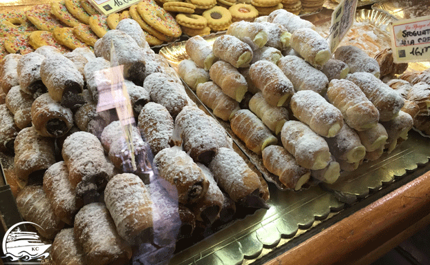 Leckereien im Mercato Centrale di Livorno Livorno auf eigene Faust - Livorno Sehenswürdigkeiten - Mercato Centrale di Livorno