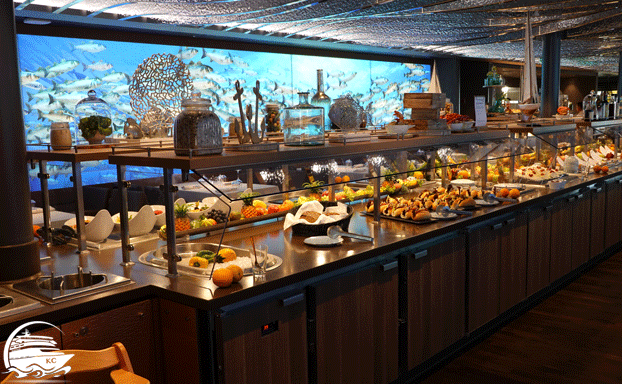 Buffet im Oceans AIDAcosma Restaurants Erfahrungen - Oceans