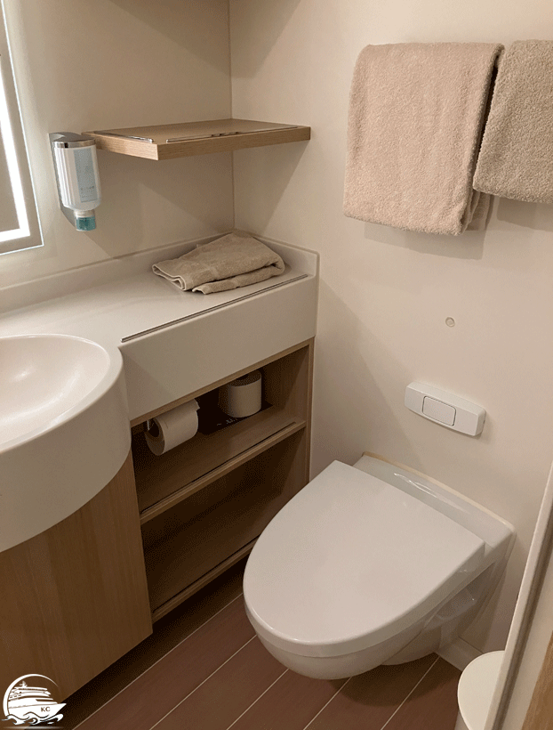 AIDA Einzelkabine 9170 AIDAnova - Bad - Toilette AIDA Einzelkabine - Toilette