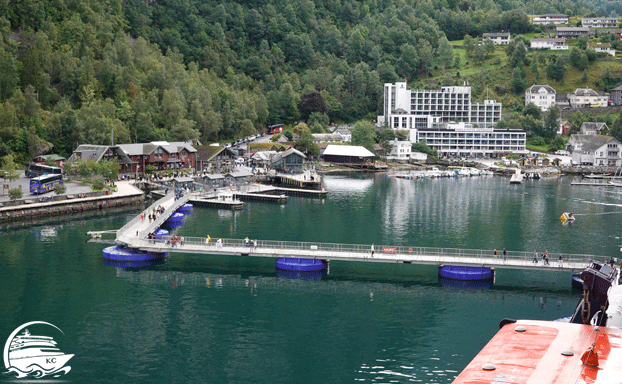 Seawalk in Geiranger AIDA Liegeplatz - Seawalk in Geiranger