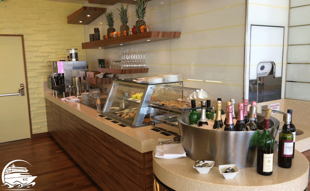 Snacks & Getränke in der AIDA Lounge auf AIDAperla AIDA Lounge auf AIDAperla - Snacks & Getränke