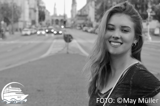 CR-may_mueller_autorin-512px Foto von May Müller