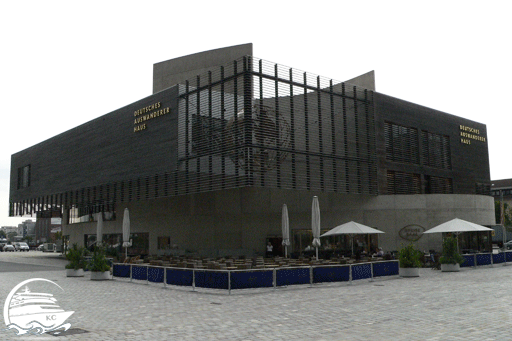 Blick auf das Auswanderer Haus in Bremerhaven Bremerhaven Sehenswürdigkeiten - Das Auswanderer Haus Bremerhaven